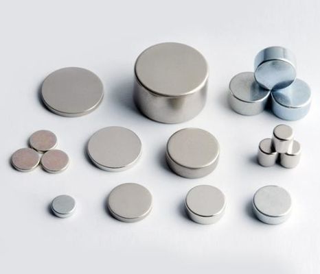 Σπάνιες Γης Ndfeb Disc Μαγνήτης με Customzied Μαγνητισμό Κατευθύνσεις από επαγγελματία