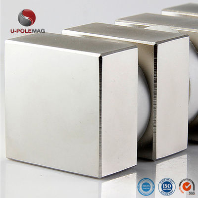 Ανεπάρκεια ±0,01mm N52 Σπάνια γή 150mm Neodymium Magnet Block