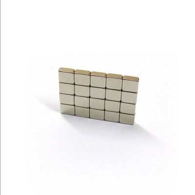 Σύνθετος μαγνήτης νεωδίμου Μικρό μπλοκ 20x20x10mm για μακροχρόνιες μαγνητικές λύσεις
