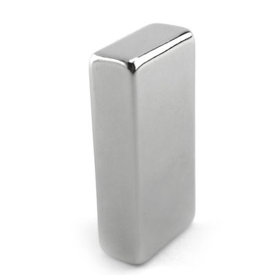 Νεοδύμιο N52 μπλοκ μαγνήτης 50 mm x 30 mm x 10 mm με υπηρεσία επεξεργασίας χύτευσης