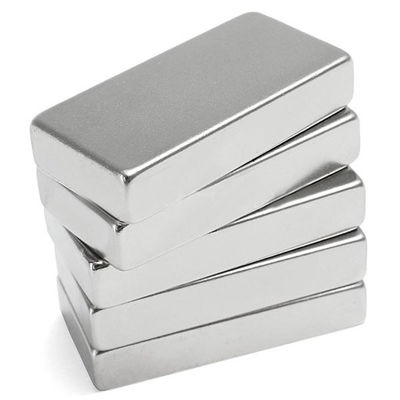 Νεοδύμιο N52 μπλοκ μαγνήτης 50 mm x 30 mm x 10 mm με υπηρεσία επεξεργασίας χύτευσης
