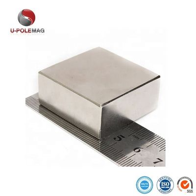 Υψηλή σκληρότητα Vickers N52 ορθογώνιο Custom Bar Neodymium Magnet για ηλεκτρονικό κινητήρα