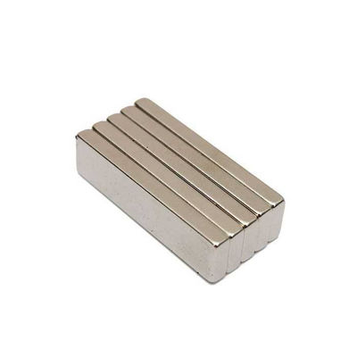 Συνθετικός μαγνήτης νεοδύμιου F50x10x4mm για βιομηχανικές εφαρμογές