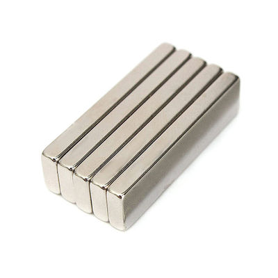 Συνθετικός μαγνήτης νεοδύμιου F50x10x4mm για βιομηχανικές εφαρμογές