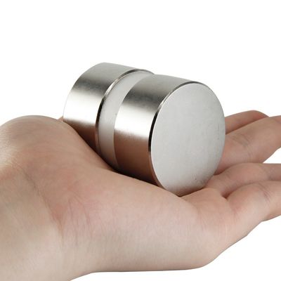 Βιομηχανικός μαγνήτης ισχυρός μόνιμος N52 Neodymium μαγνητικός δίσκος με ISO9001