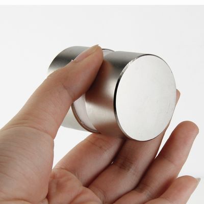 Βιομηχανικός μαγνήτης ισχυρός μόνιμος N52 Neodymium μαγνητικός δίσκος με ISO9001