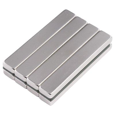Υψηλής αντοχής NdFeB συνθετικός μαγνήτης 40x15x5mm N45 για βιομηχανικές εφαρμογές