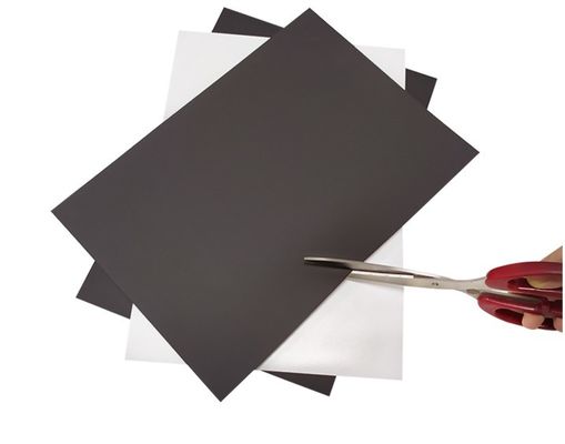 Δοκιμαστικό χρονικό διάστημα 15-18 ημέρες Μαγνήτης καουτσούκ Ευέλικτο μαγνητικό φύλλο με κόλλα A4 * 0,75 mm