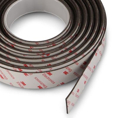 ISO9001 2008 Πιστοποιημένη 1m 10x1.5mm Neodymium Μαγνητική Κόλλητη Ταινία Ευέλικτη και εύκολη