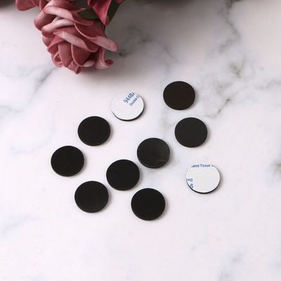 Εργαλεία DIY Πολυλειτουργικό προσαρμοσμένο λογότυπο Dia20 2mm Στρογγυλός μαγνήτης από καουτσούκ με κόλλα