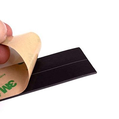 Ευέλικτη μαγνητική ταινία νεοδύμιο 30x1,5mm με μόνιμη πρόσφυση και υπηρεσία κοπής