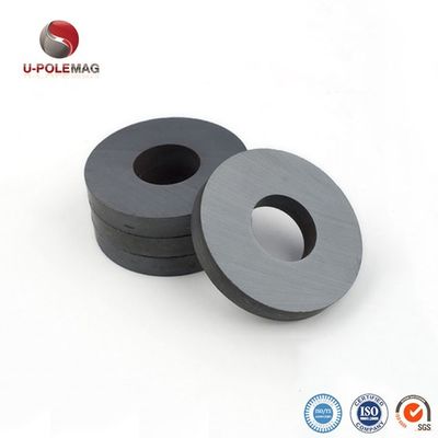 Προσαρμοσμένο Y35 Ferrite Magnet Διαμετρικά μαγνητισμένο δαχτυλίδι για επαγγελματία ομιλητή