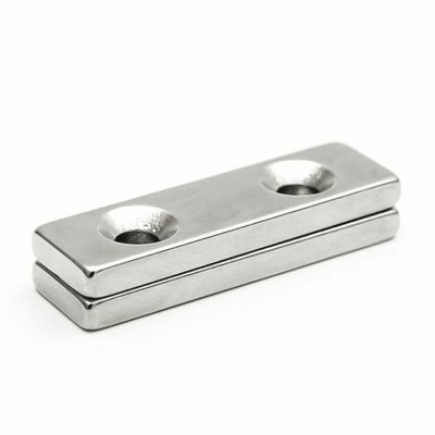 10000 Gauss N52SH Δυνατός μαγνήτης μπλοκ με 2 τρύπες Neodymium NdFeB υλικό